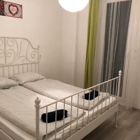 Sportarena & Stadion Apartman H-39 Apartment Budapest Luaran gambar